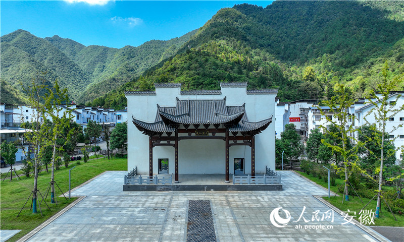 新火村村景。人民網(wǎng)記者 陶濤攝